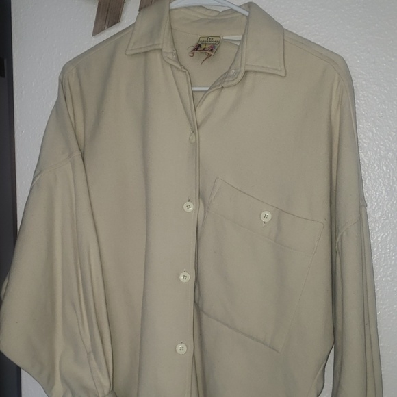 Cozy button up shirt - Picture 1 of 4